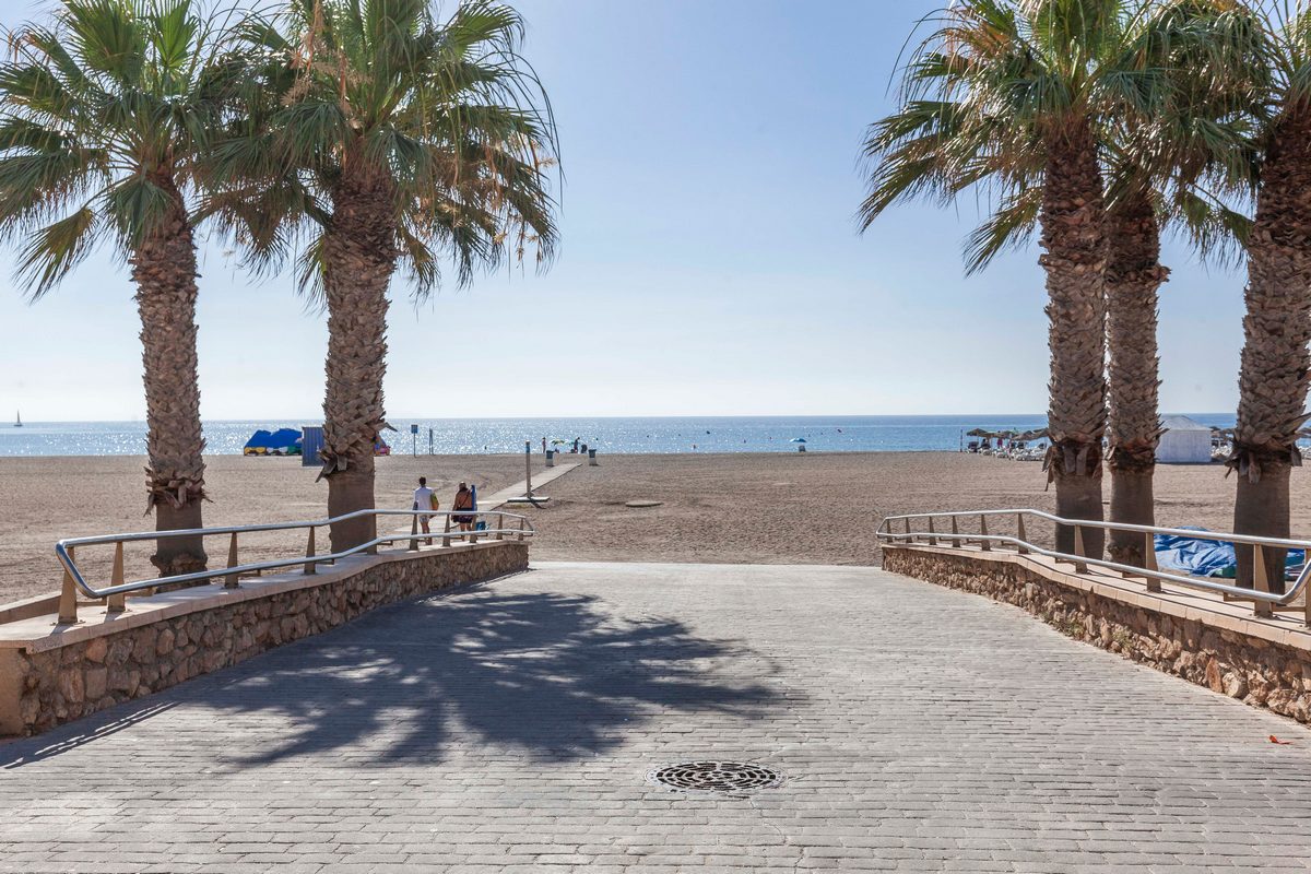 Appartamento esclusivo con vista mare sulla primea linea della spiaggia