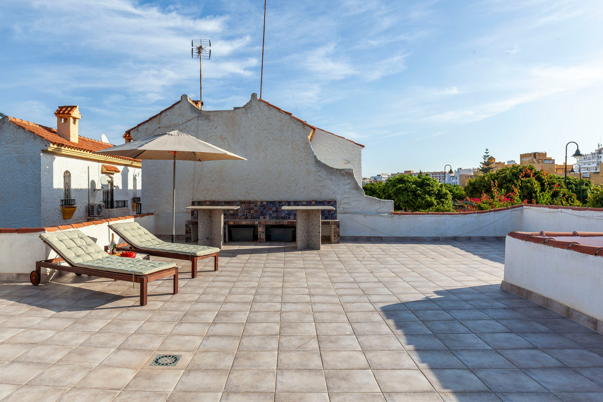 Completely renovated villa, Pueblo Andaluz Complex