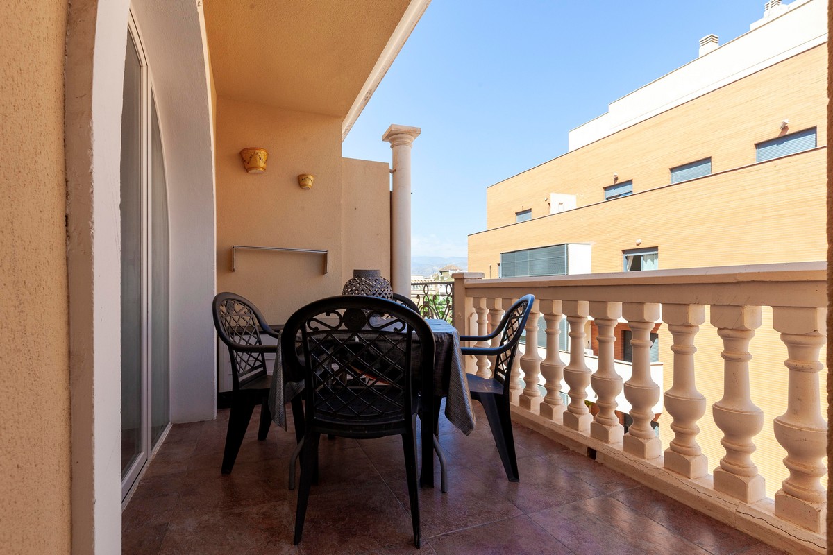 Spacious apartment in Palazzo Vivaldi, Urb. Las Salinas