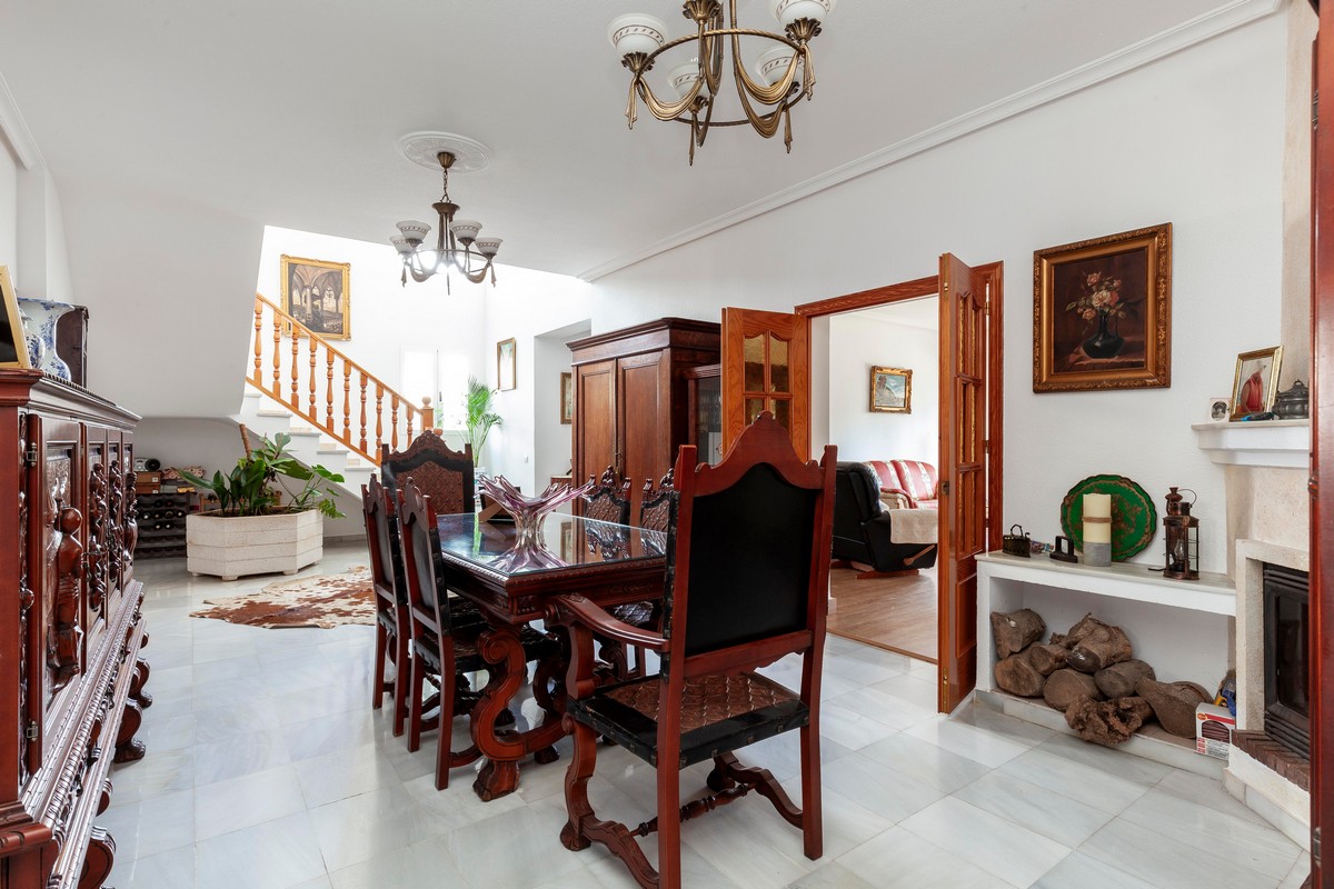 Detached villa in a prime location for an unbeatable price