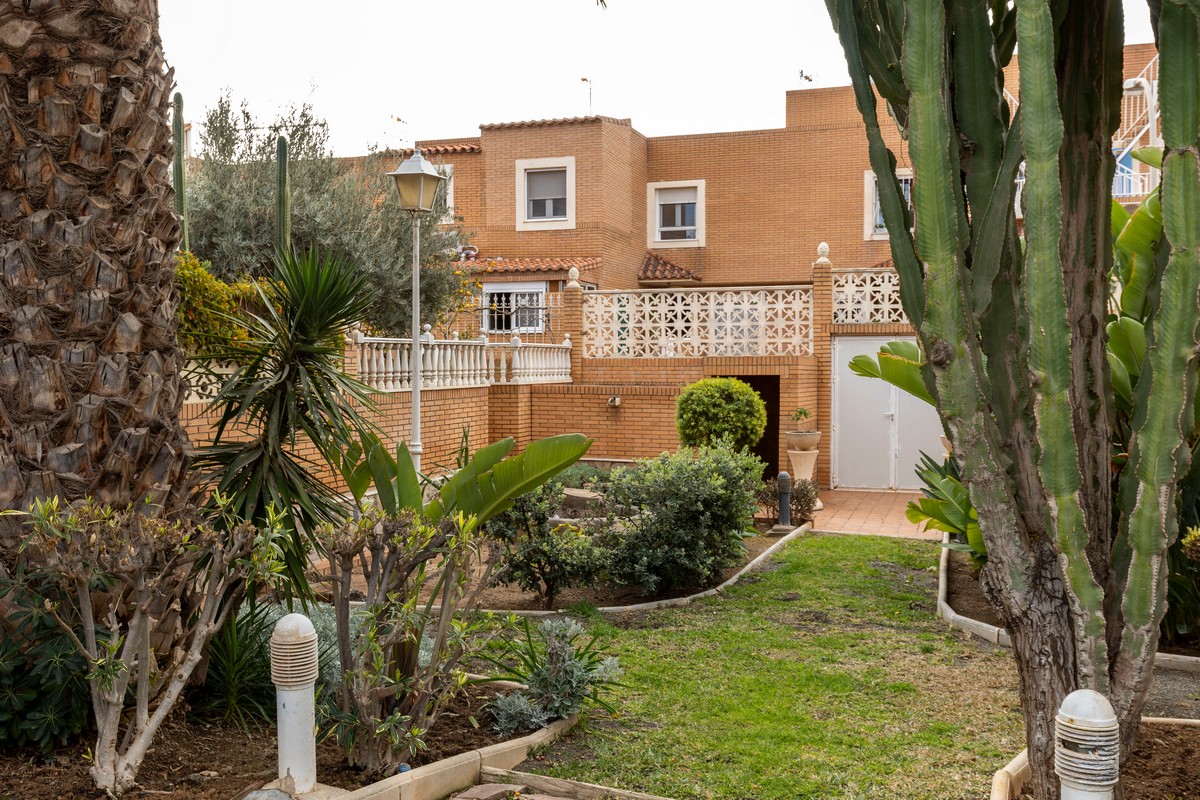 Magnifica villa a Villablanca (Almeria)