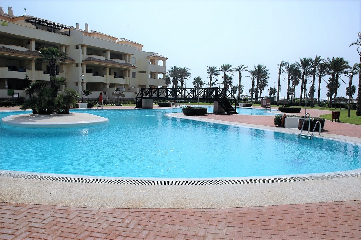 Attico fronte mare, Residenziale "Villa Romana", Urb. Playa Serena Sur